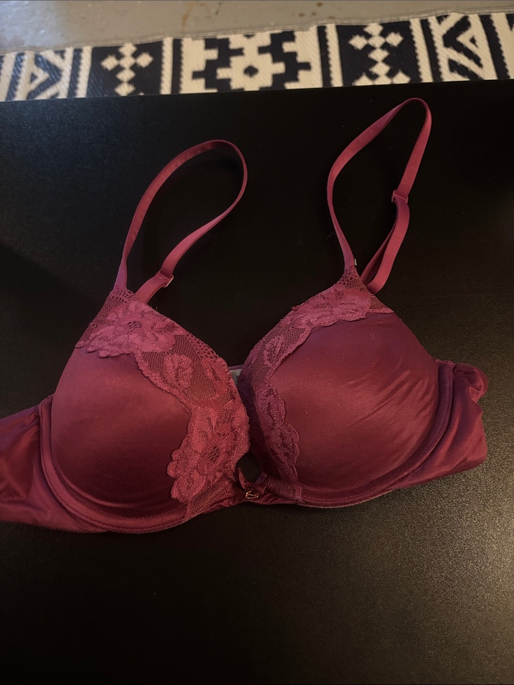 Victoria's Secret Plunge Lace Bra - Burgundy